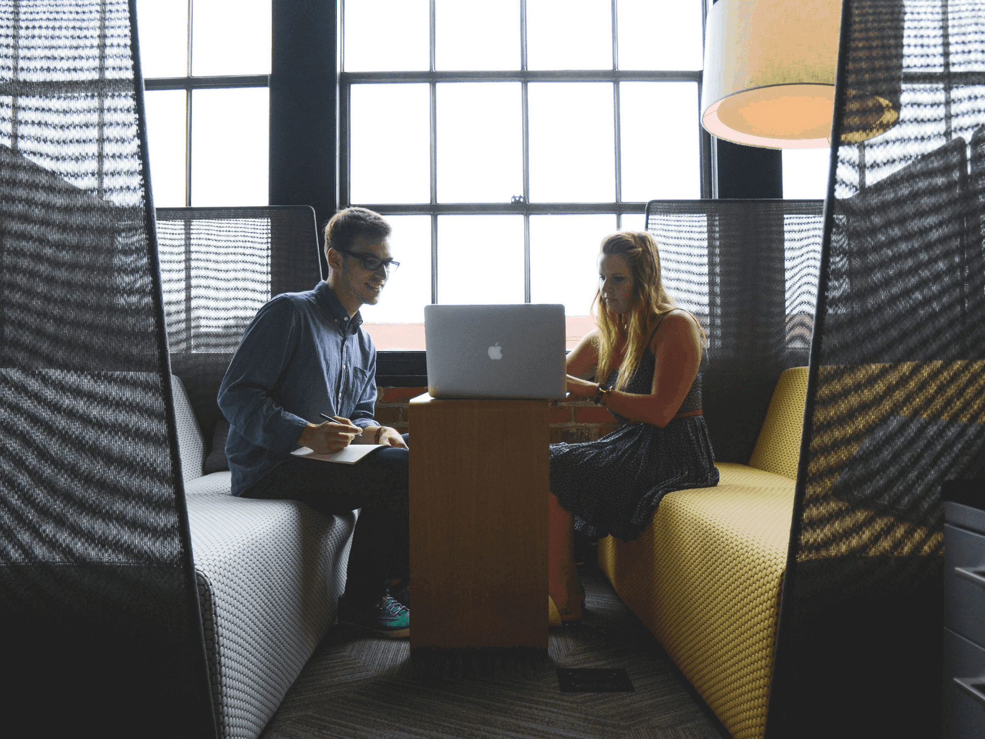 jak generować leady na facebooku