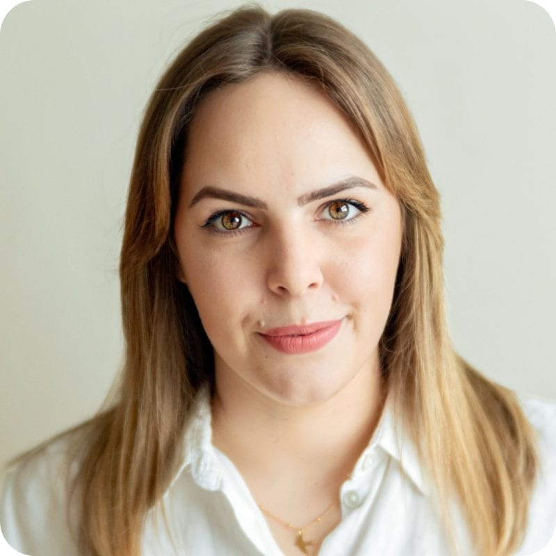 Kamila Elias — Social Media & E-commerce Manager